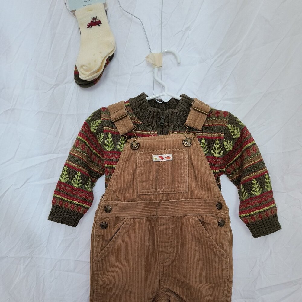 2 piece Gymboree festive set with matching sock pair for size 6-12 months